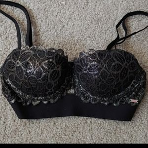 Limited edition date push up bra